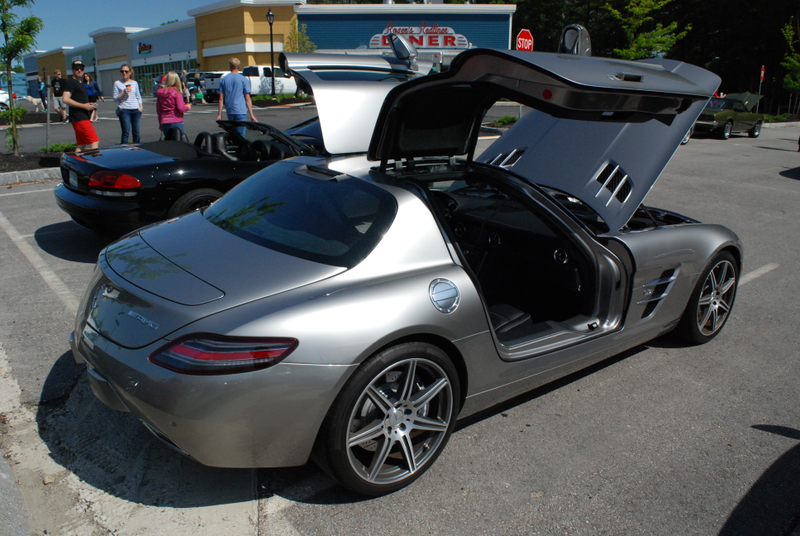 Illustration for article titled Seacoast NH Cars and Coffee, with bonus local car show.